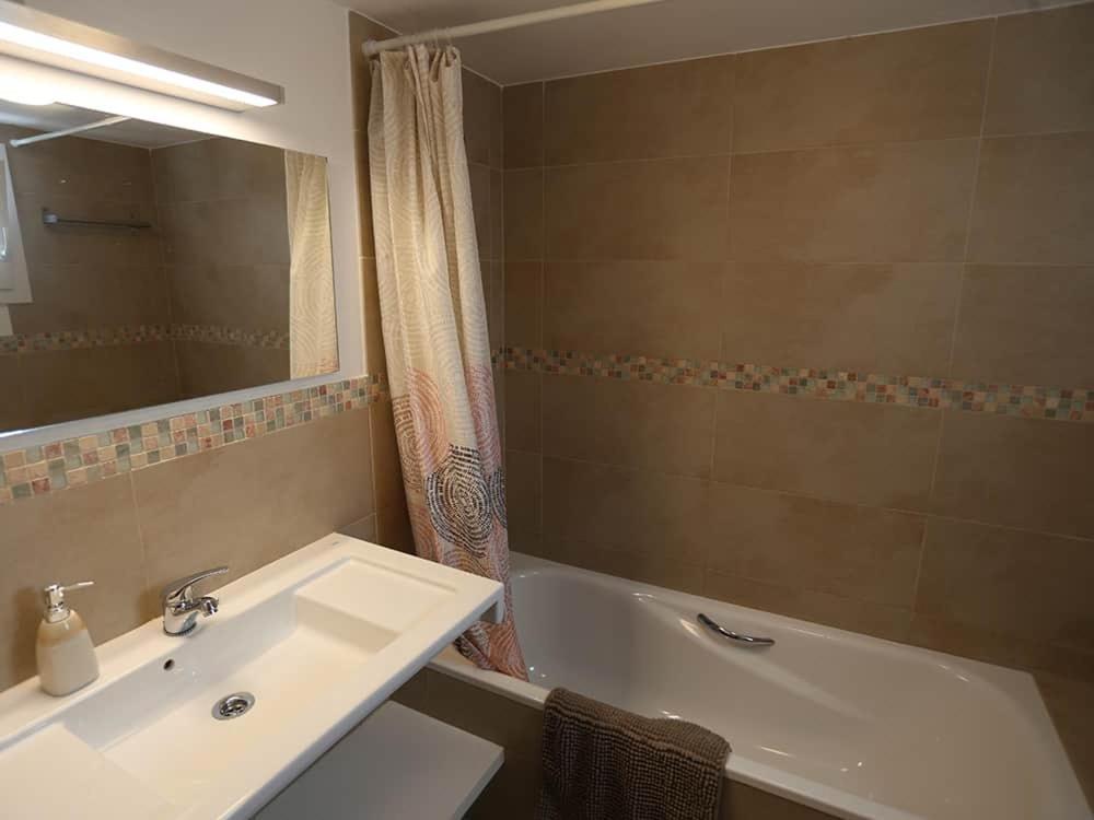 Villa Marina Calan Blanes Cala en Forcat Bagian luar foto